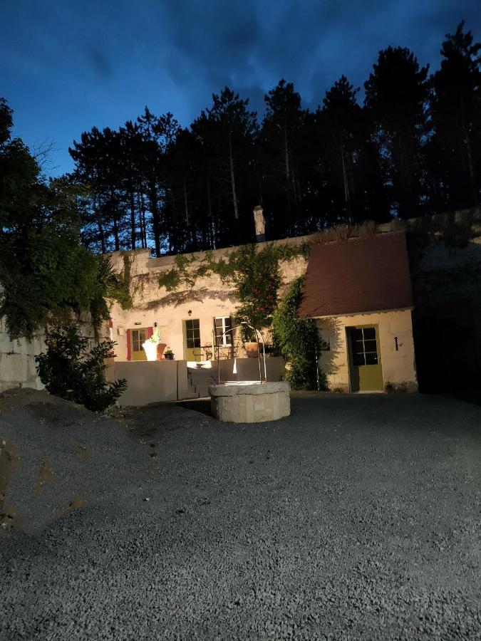 Aux Trois Tilleuls Bed and Breakfast Loches Eksteriør billede
