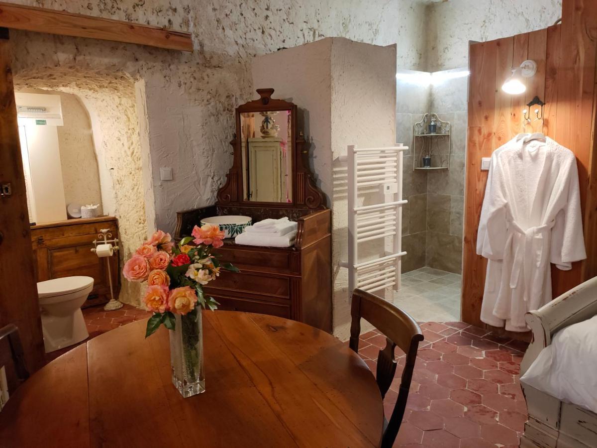 Aux Trois Tilleuls Bed and Breakfast Loches Eksteriør billede